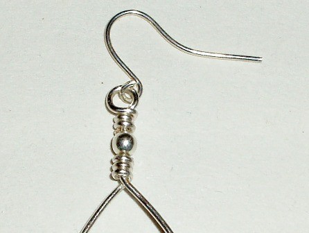 Abby Hook's Quick and Easy Loop Earrings - , Contemporary Wire Jewelry, Loops, Wire Loop, Wrapped Wire Loop, loop earrings