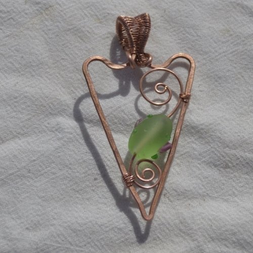 Deborah Kelly's Woven Wire Arrowhead Pendant - , Wire Weaving, Weaving, Wire Weaving, Weaving Wire, woven wire arrowhead pendant