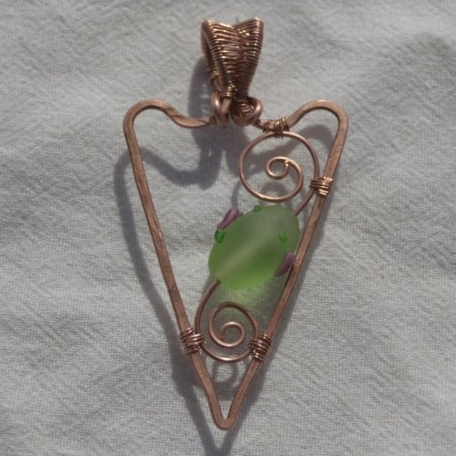 Deborah Kelly's Woven Wire Arrowhead Pendant - , Wire Weaving, Weaving, Wire Weaving, Weaving Wire, woven wire arrowhead pendant