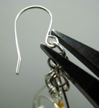 Sonja Kiser's Sky Twirls Earrings - , Contemporary Wire Jewelry, Wire Wrapping, Wrapping, Wire Wrapping Jewelry, Attach an ear wire to the top jump ring.