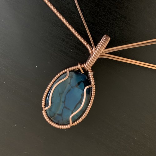 Kendra Austin's Classic Wire Wrapped Cabochon - Finish the Bail, Classic Wire Jewelry, Wire Wrapping, Wrapping, Wire Wrapping Jewelry, Classic wire wrapped cabochon