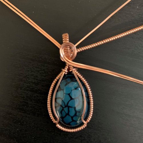 Kendra Austin's Classic Wire Wrapped Cabochon - Place the Front Decorative Swirls, Classic Wire Jewelry, Wire Wrapping, Wrapping, Wire Wrapping Jewelry, Classic wire wrapped cabochon