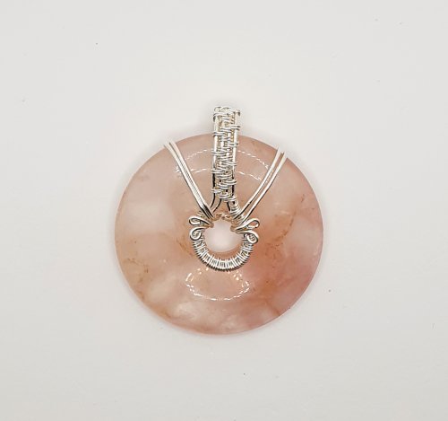 Natalie Patten's Wire Wrapped Donut Pendant - , Classic Wire Jewelry, Wire Wrapping, Wrapping, Wire Wrapping Jewelry, Weaving, Wire Weaving, Weaving Wire, wire wrapped donut pendant