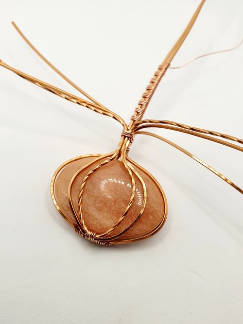 Natalie Patten's Classic Wrap Pumpkin Pendant - , Classic Wire Jewelry, Wire Wrapping, Wrapping, Wire Wrapping Jewelry, Weaving, Wire Weaving, Weaving Wire, wire wrap pumpkin pendant