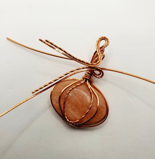 Natalie Patten's Classic Wrap Pumpkin Pendant - , Classic Wire Jewelry, Wire Wrapping, Wrapping, Wire Wrapping Jewelry, Weaving, Wire Weaving, Weaving Wire, wire wrap pumpkin pendant