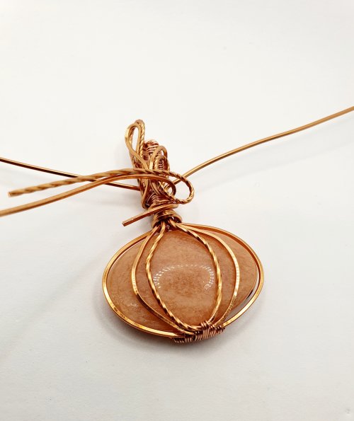 Natalie Patten's Classic Wrap Pumpkin Pendant - , Classic Wire Jewelry, Wire Wrapping, Wrapping, Wire Wrapping Jewelry, Weaving, Wire Weaving, Weaving Wire, wire wrap pumpkin pendant