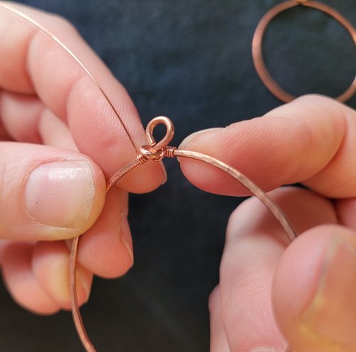 Jennifer Brooks's Dyer's Mushroom Netted Hoop Pendant - , Contemporary Wire Jewelry, Lashing, Wire Lashing, Wire Wrapping, Wrapping, Wire Wrapping Jewelry, , dyer's mushroom netted pendant