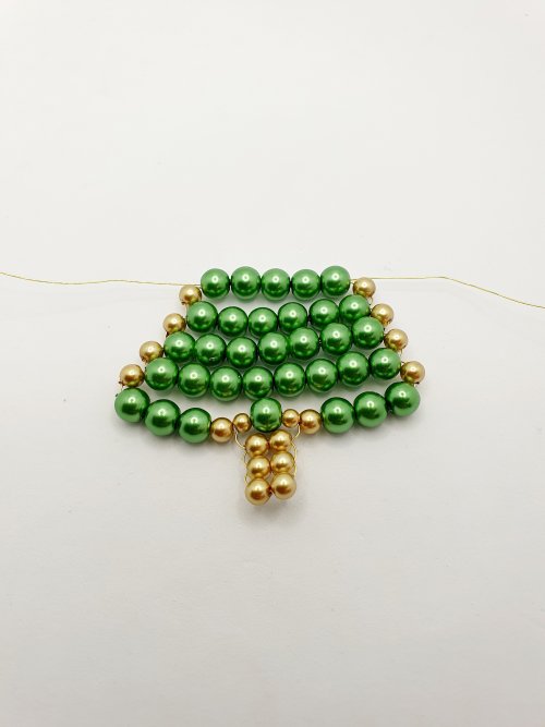 Natalie Patten's Beaded Wire Christmas Tree Ornament - , Holiday Designs, Coiling, Coiling Wire, Wire Coiling, Lashing, Wire Lashing, Wire Wrapping, Wrapping, Wire Wrapping Jewelry, Beads, wire beaded Christmas tree ornament