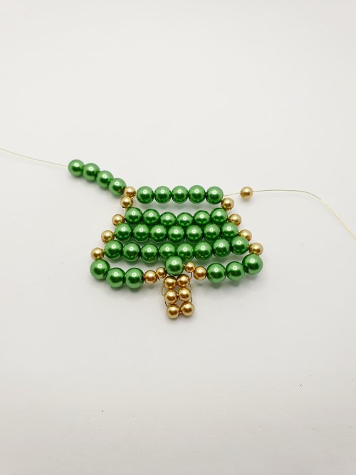 Natalie Patten's Beaded Wire Christmas Tree Ornament - , Holiday Designs, Coiling, Coiling Wire, Wire Coiling, Lashing, Wire Lashing, Wire Wrapping, Wrapping, Wire Wrapping Jewelry, Beads, wire beaded Christmas tree ornament