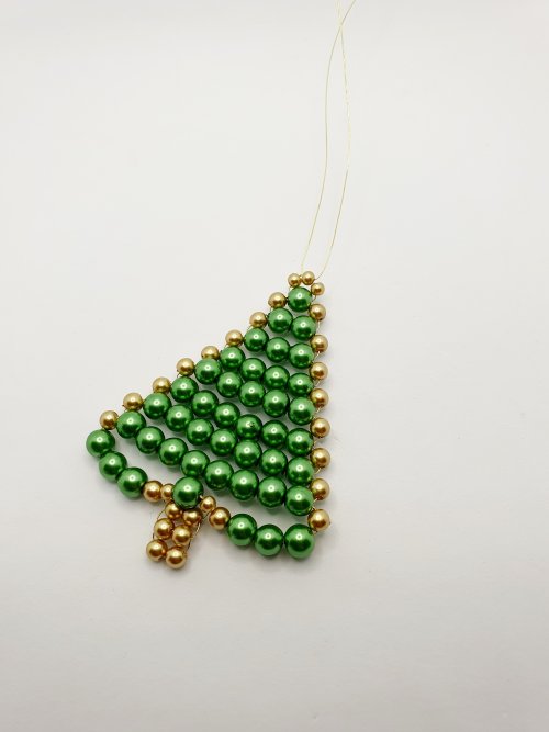 Natalie Patten's Beaded Wire Christmas Tree Ornament - , Holiday Designs, Coiling, Coiling Wire, Wire Coiling, Lashing, Wire Lashing, Wire Wrapping, Wrapping, Wire Wrapping Jewelry, Beads, wire beaded Christmas tree ornament