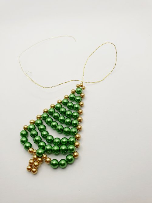 Natalie Patten's Beaded Wire Christmas Tree Ornament - , Holiday Designs, Coiling, Coiling Wire, Wire Coiling, Lashing, Wire Lashing, Wire Wrapping, Wrapping, Wire Wrapping Jewelry, Beads, wire beaded Christmas tree ornament