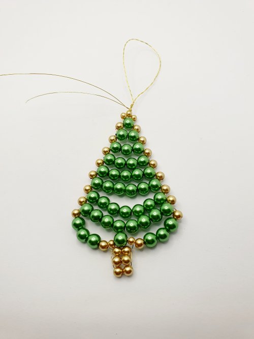 DIY Wire Christmas Tree with Nail Polish and Beads 