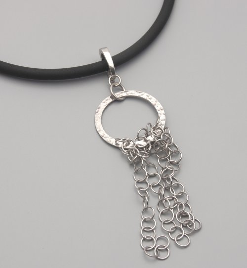 Kylie Jones's Flowing Chain Pendant - , Contemporary Wire Jewelry, Beads, Flowing chain pendant