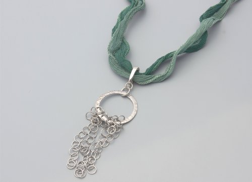 Kylie Jones's Flowing Chain Pendant - , Contemporary Wire Jewelry, Beads, Flowing chain pendant