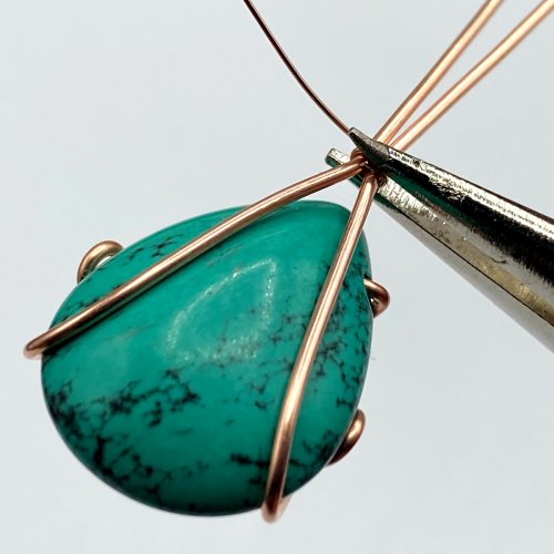 Erika Pal's Graceful Drop Pendant - , Contemporary Wire Jewelry, Coiling, Coiling Wire, Wire Coiling, Wire Wrapping, Wrapping, Wire Wrapping Jewelry, Graceful Drop Pendant