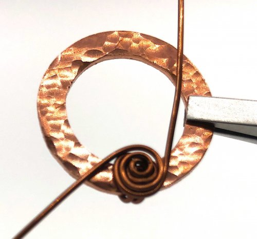 Kristal Wick's Enter Fall Necklace - , Contemporary Wire Jewelry, Coiling, Coiling Wire, Wire Coiling, Forging, Forging Jewelry, Jewelry Forging, Spirals, Wire Spiral, Spiral Wire Wrap, Oxidizing Wire, Oxidizing, Antiquing Wire, Antiquing, Texturing, wrapping wire