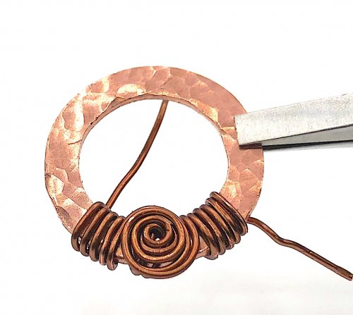 Kristal Wick's Enter Fall Necklace - , Contemporary Wire Jewelry, Coiling, Coiling Wire, Wire Coiling, Forging, Forging Jewelry, Jewelry Forging, Spirals, Wire Spiral, Spiral Wire Wrap, Oxidizing Wire, Oxidizing, Antiquing Wire, Antiquing, Texturing, wrapping wire