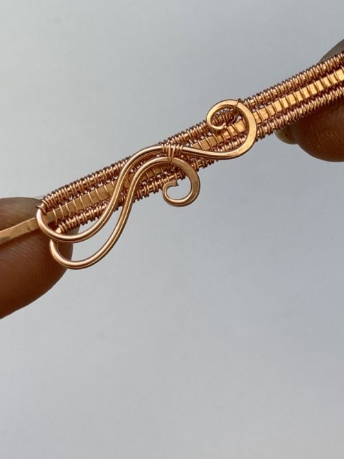 Elizabeth Schultz's Olympia Woven Wire Bracelet Cuff - , Wire Weaving, Weaving, Wire Weaving, Weaving Wire, secure the swirl to the bracelet