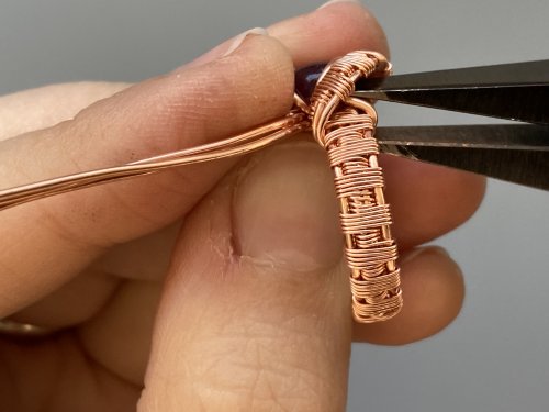 Elizabeth Schultz's Jordan Wire Woven Ring - , Wire Weaving, Weaving, Wire Weaving, Weaving Wire, trim and tuck in the wire ends