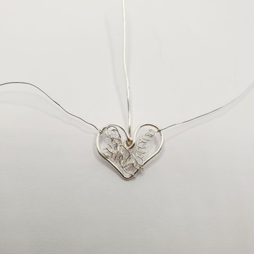 Natalie Patten's Wire-filled Heart Earrings - , Contemporary Wire Jewelry, Wire Wrapping, Wrapping, Wire Wrapping Jewelry, start to fill the space inside the heart frame