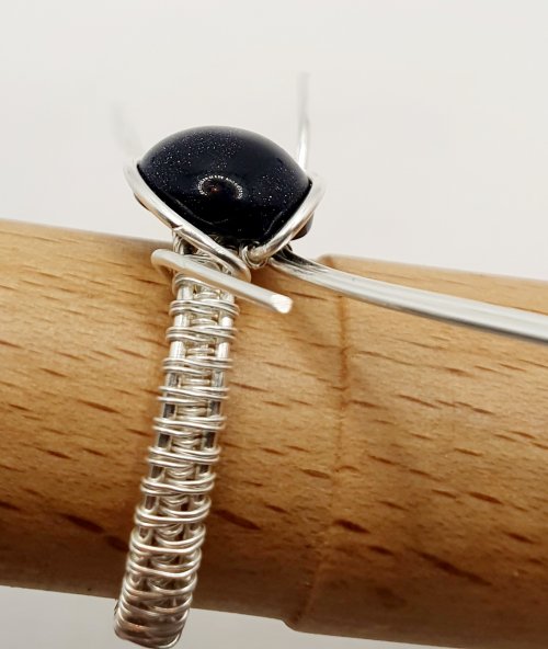 Natalie Patten's Woven Wire Wrapped Cabochon Ring - , Contemporary Wire Jewelry, Wire Wrapping, Wrapping, Wire Wrapping Jewelry, Weaving, Wire Weaving, Weaving Wire, ensure the stone is centered on the shank