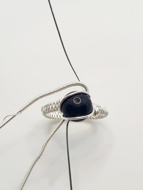 Natalie Patten's Woven Wire Wrapped Cabochon Ring - , Contemporary Wire Jewelry, Wire Wrapping, Wrapping, Wire Wrapping Jewelry, Weaving, Wire Weaving, Weaving Wire, bring the wires around the cabochon