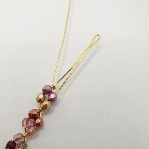 Natalie Patten's Beaded Flowery Wire Bracelet - , Contemporary Wire Jewelry, , bend the wire back