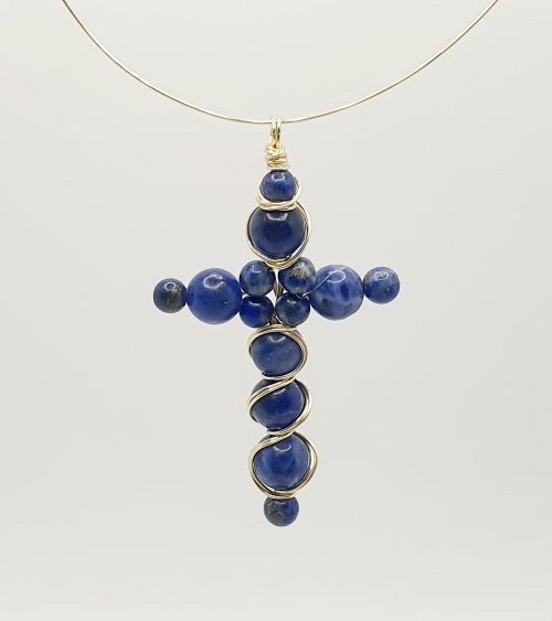 Natalie Patten's Beaded Wire Cross - , Contemporary Wire Jewelry, Wire Wrapping, Wrapping, Wire Wrapping Jewelry, finished pendant