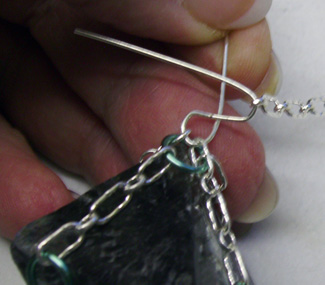 Dale Armstrong's Chained Fluorite Pendulum - , Contemporary Wire Jewelry, Wire Wrapping, Wrapping, Wire Wrapping Jewelry, Adding 21 gauge round half hard wire through the chain links to create a loop.