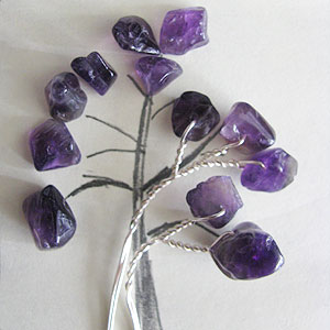 Albina Manning's Tree Pin with Gem Chips - , Contemporary Wire Jewelry, Wire Wrapping, Wrapping, Wire Wrapping Jewelry, Twisting the wire ends.