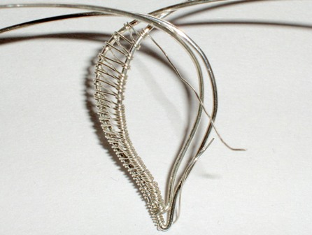 Abby Hook's Seed of Change Pendant - Trim., Wire Weaving, Weaving, Wire Weaving, Weaving Wire, continue weaving the wire