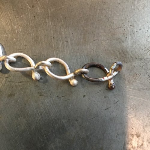 Deborah Mortlock's Fish Tail Chain - , Contemporary Wire Jewelry, Making Chain, Chain Making , Butane Torch, Soldering, Solder, make a smaller loop as before