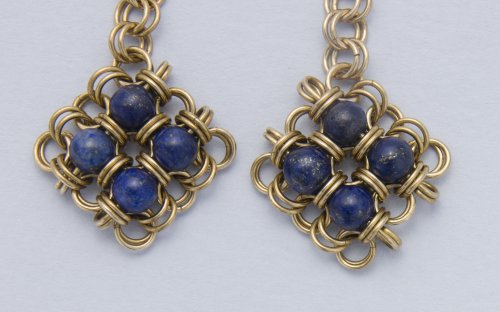 Kylie Jones's Lapis and Brass Chain Maille Diamond Earrings - , Chain Maille Jewelry, Making Chain, Chain Making , make a mirror image on second earring