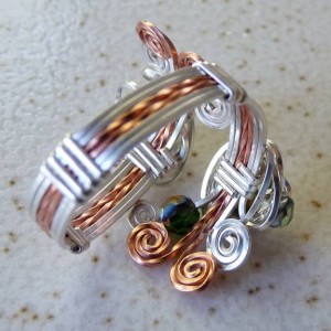 Rhonda Chase's Wire Wrapped Wrap Ring - , Classic Wire Jewelry, Loops, Wire Loop, Wrapped Wire Loop, Spirals, Wire Spiral, Spiral Wire Wrap, Wire Wrapping, Wrapping, Wire Wrapping Jewelry, , Finished wire wrapped ring from back