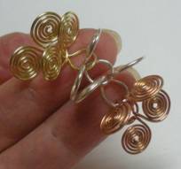 Judy Larson's Egyptian Coil Bracelet - , Contemporary Wire Jewelry, Coiling, Coiling Wire, Wire Coiling, Loops, Wire Loop, Wrapped Wire Loop, Spirals, Wire Spiral, Spiral Wire Wrap, Wire Wrapping, Wrapping, Wire Wrapping Jewelry, Egyptian coil bracelet started