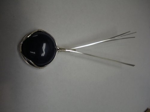 Judy Larson's Sweetheart Round Cabochon Pendant - , Classic Wire Jewelry, Wire Wrapping, Wrapping, Wire Wrapping Jewelry, cab pendant