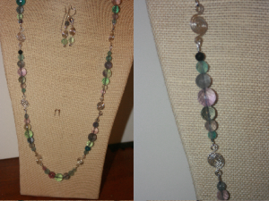 Fluorite wire necklace