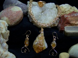 raw citrine wire jewelry