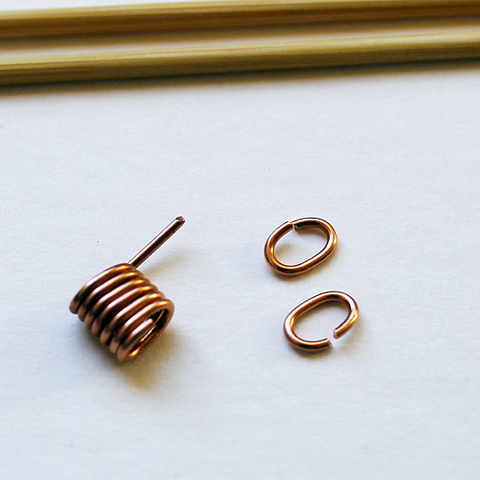 DIY: Jump Ring Bracelet  Wire work jewelry, Handmade wire jewelry