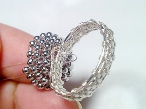 element_134_delilah_beaded-bezel-wire-ring_39